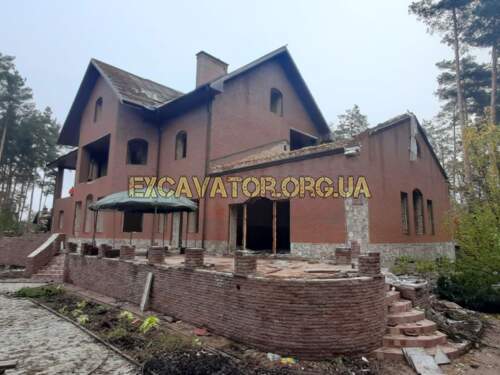 Демонтаж приватного будинку у Київській області